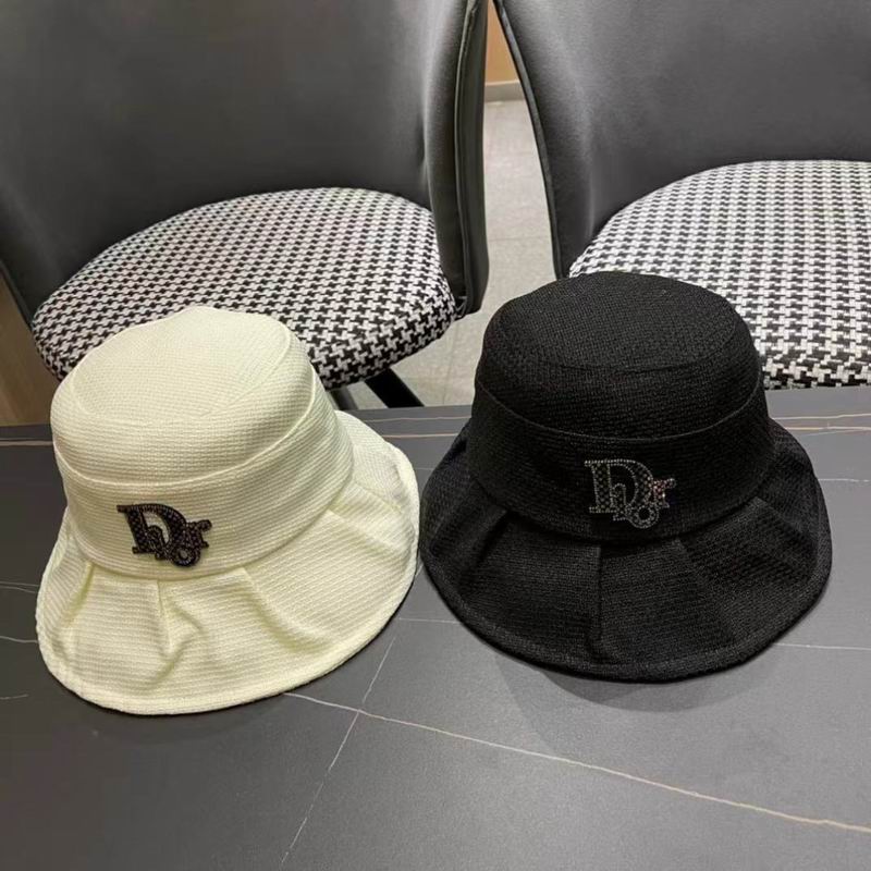 Dior hat 062720